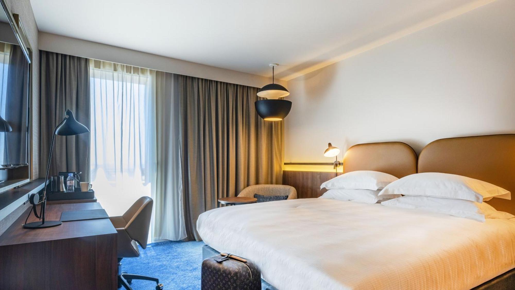 Crowne Plaza - Nice - Grand Arenas By Ihg Εξωτερικό φωτογραφία